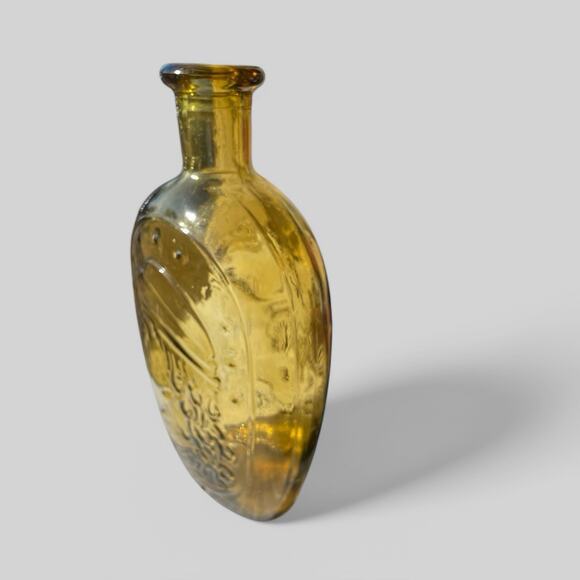 Vintage,American Eagle Decanter ,Lady Liberty 8 3/4''Golden Yellow, Bicentennial - Picture 8 of 11